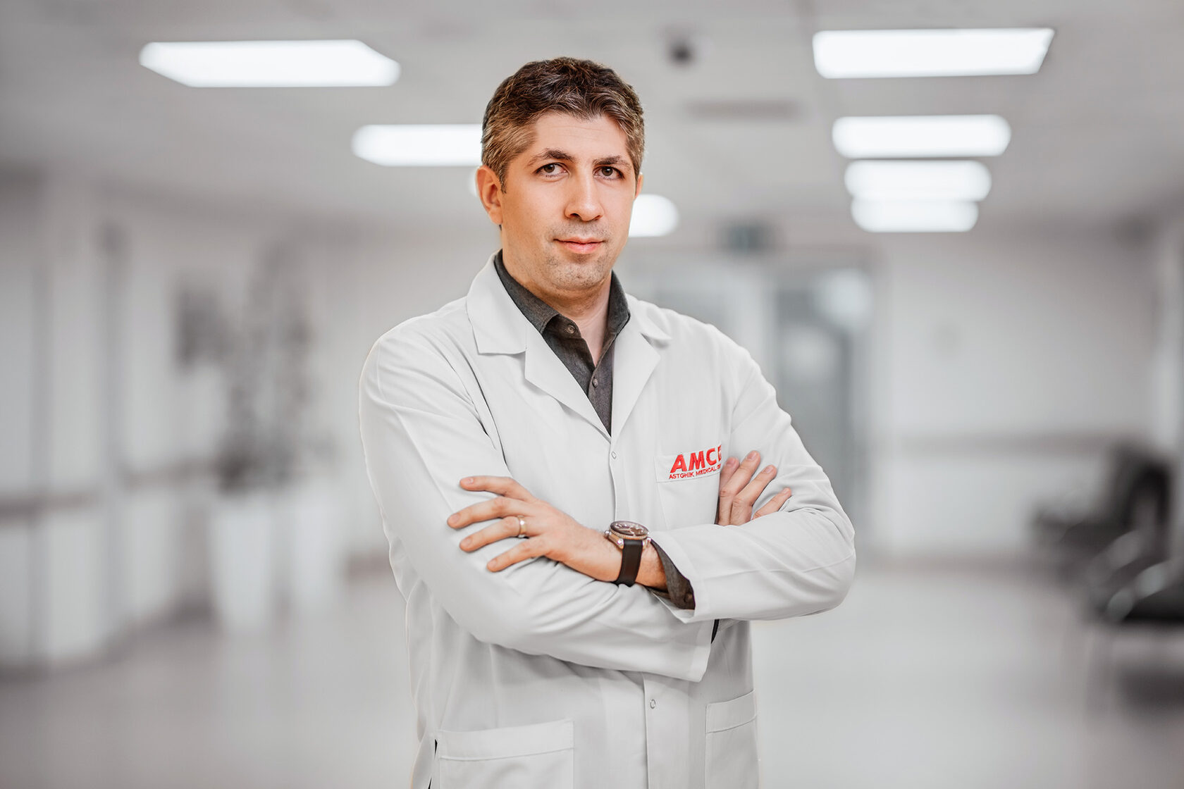 Dr. Ashot Harutyunyan, Mund-, Kiefer- und Gesichtschirurg